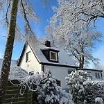Amelia- Idylle Pur Mit Kamin&sauna Ferienhaus