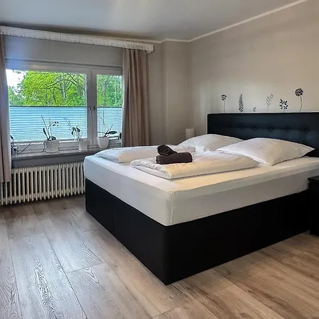 Amelia - Idylle Pur Mit Garten, Sauna & Kamin Prázdninový dům Schenefeld (Pinneberg)